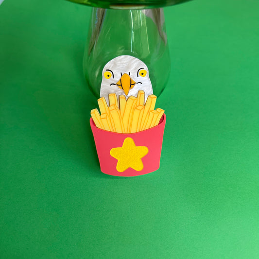 Seagull with french fries brooch or magnet